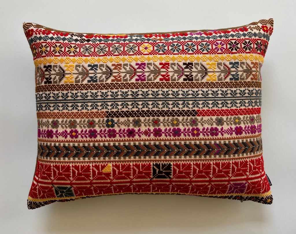 Rasha (Horizontal) - Mahogany & Crimson
